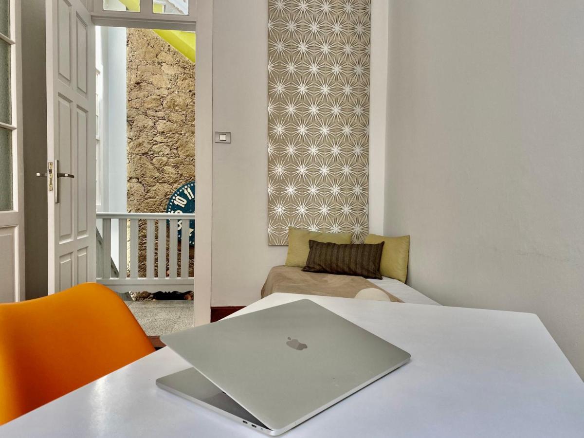 Traditional Townhouse With Private Rooftop Terrace Las Palmas de Gran Canaria Kültér fotó